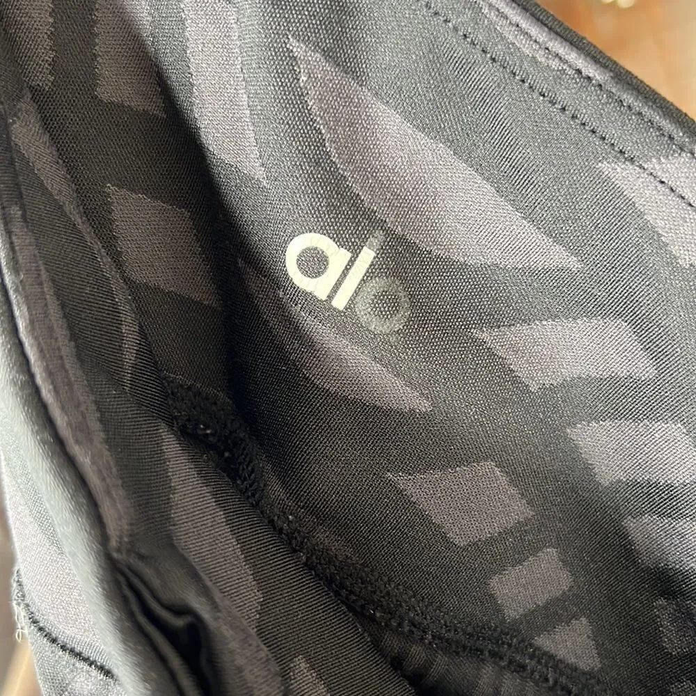 ALO YOGA High-Waist Airbrush Full length legging in Black Arches Size S